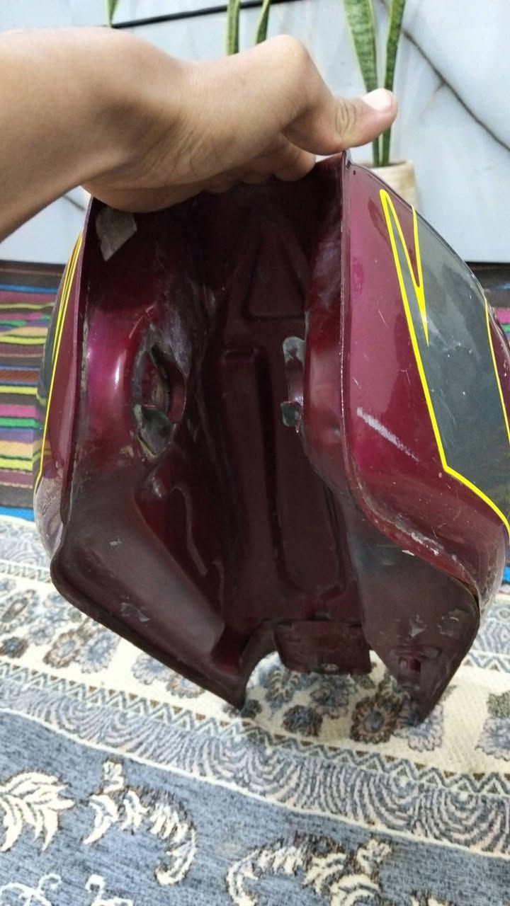 السلام عليكم شباب الاغراض للبيع كلهن كفه واحده.التانكي نظيف.زرف ما بي.بطنه زنجاره ما بيها.اللي يريد يراسلني على هذا الرقم واتساب.***********
