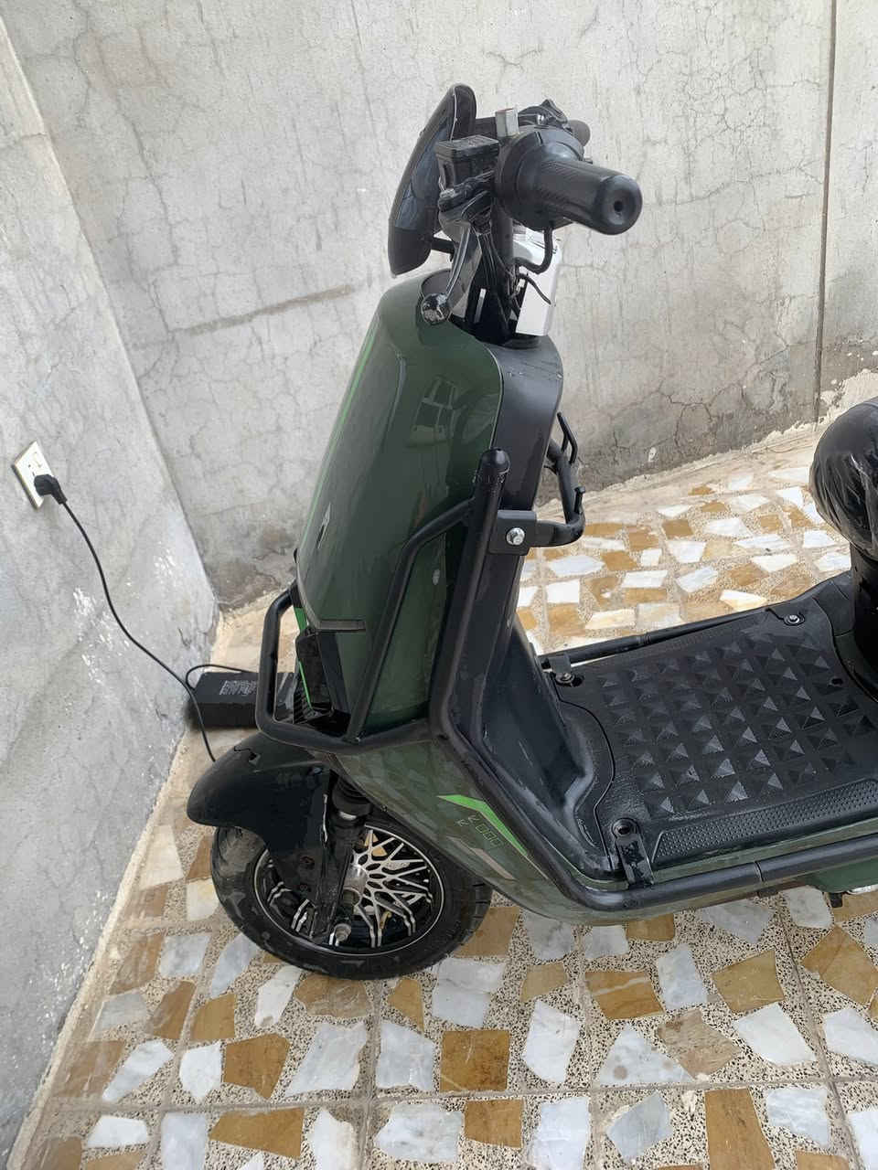 السلام عليكم. ماطور. اوبامه.  للبيع.   مواصفات. ٦. باتري. فول.  مكاني. موصل مزراع. زيونه. قرب المرور.  رقمي. ***********. بي. واتساب
