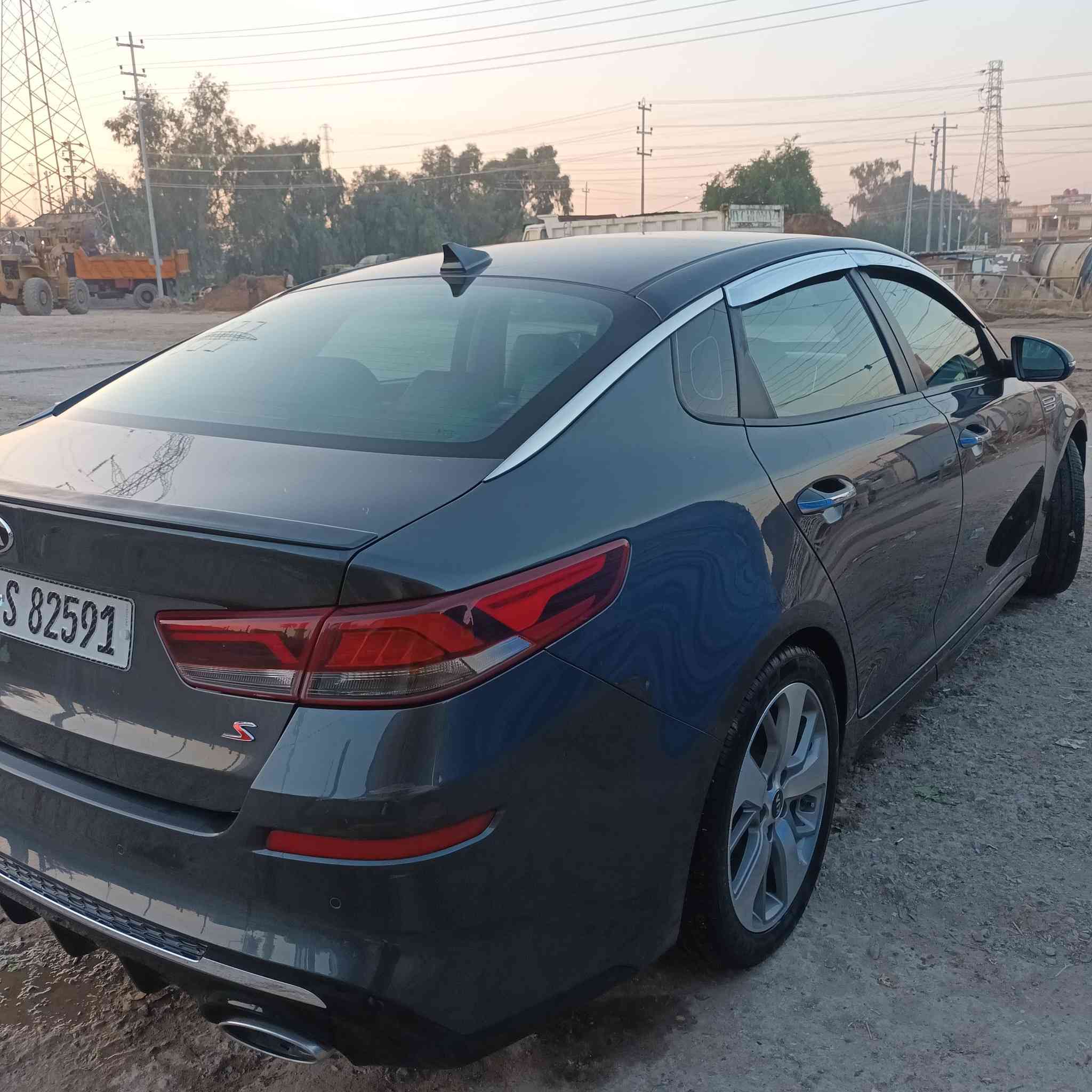 سلام عليكم كيا اوبتما ٢٠٢٠ لبيع موصفات، $.بيهه قطعتين  ضبغ بدون دواخل ساره جديد احله من لصوره. ساره بصمه رادارات حساسات شاشة.عنوانه ديالى سعرهه.١٣٨ .***********
