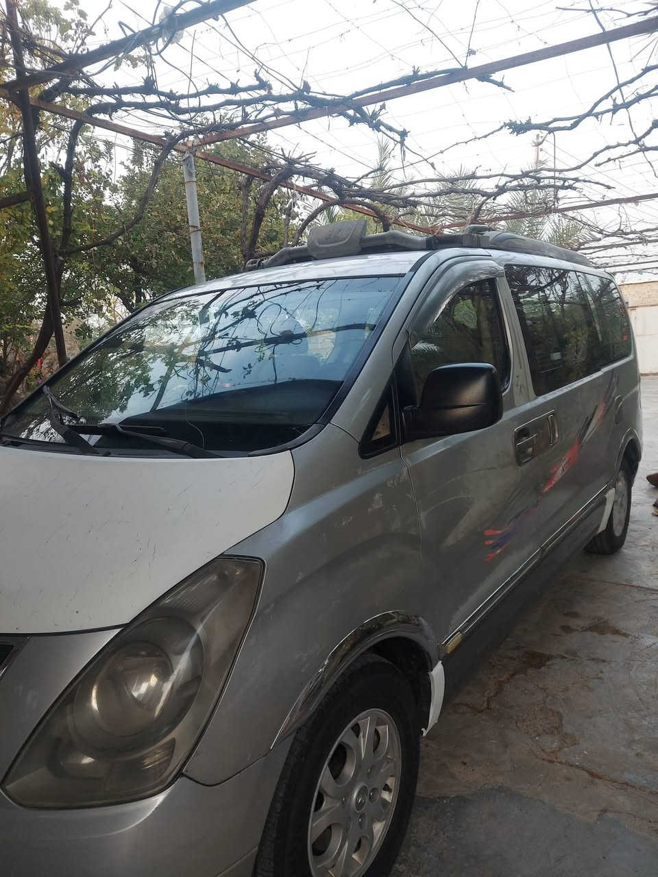 استاركس للبيع 2009 السيارة جاهزة كير محرك مكفول رقم بغداد بسمي السعر 130 وبيهة مجال ***********
*********** مكان ديالى
