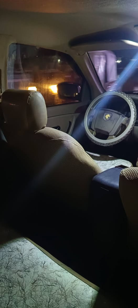 سلام عليكم سمند للبيع تعمير جديد تحديث دعاميه لكزز تخم تاير ويل جديد دوشمه بطاين جدد سنويه لل28 تحويل ثاني يوم مكينه نضيفه خيط تبخير قليل السمند كله ايبخر قليل بدون تنقيص عوزهه السياره بس صدر متوازي ع البيع سعر 27 مكان واسط ***********  الموشراي لا يتعبني متوازي ع البيع

