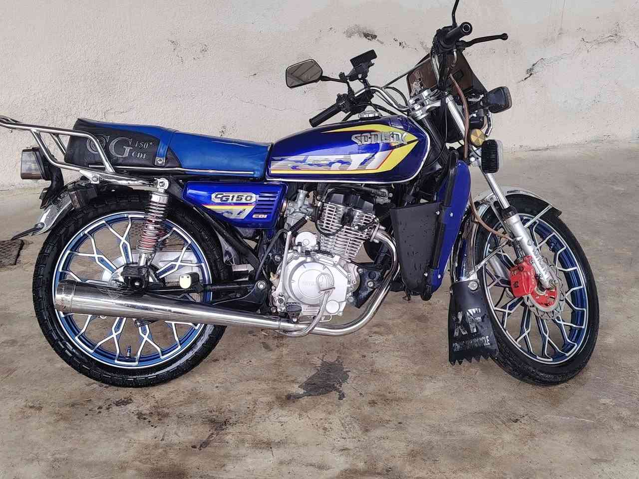 السلام عليكم دراجة ايراني 2024للبيع ***********
