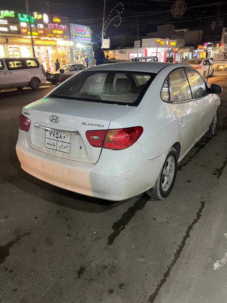 النترا موديل 2011 خليجي 
مكينه 1600 دكشن عالي المروغوب 
رقم سليمانيه بسمي سنويه نافذه إلى غايه 2027
ضرر السياره جاملغ وباب صفحه اليمنه بدون دواخل 
كير مكينه مكفولا 
السعر 93 وبيه مجال
***********  
العنوان بغداد
