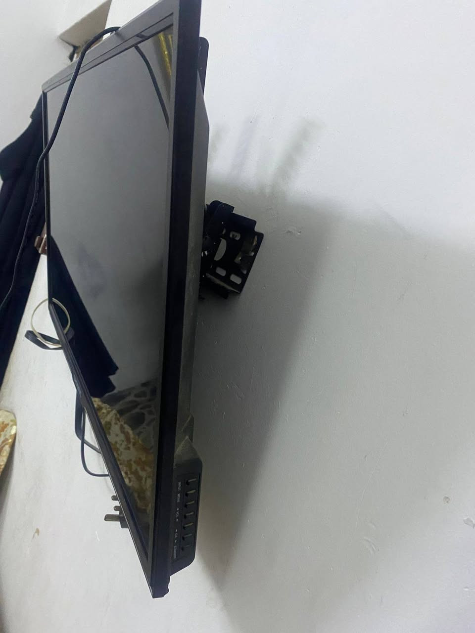 بلازمه للبيع حجم 32 السعر 75
***********
