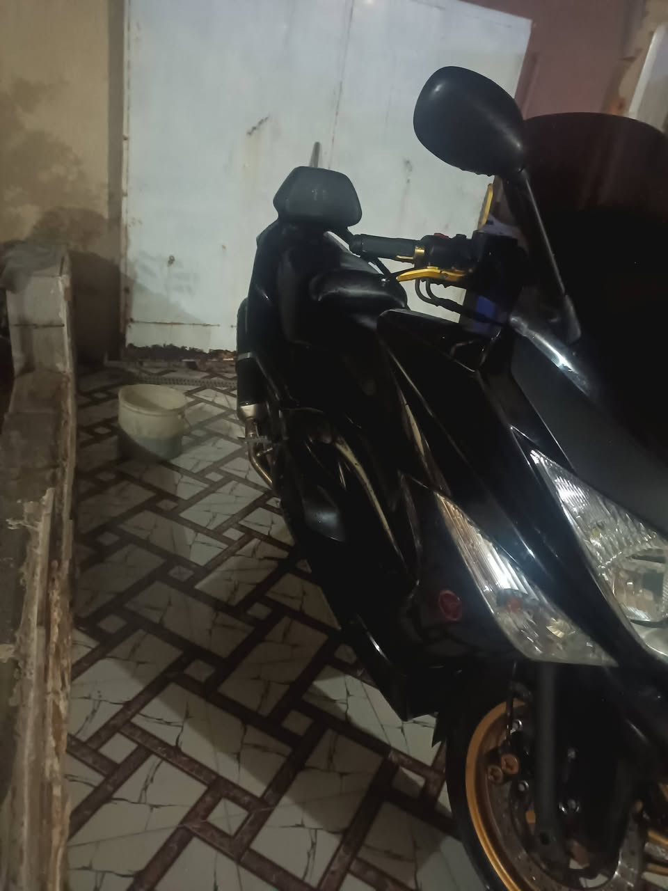 تي ماكس 2011مكفوله السعر خاص الرقم ***********
المكان واسط الكوت
