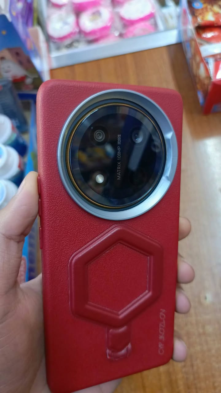 هونر اكس 9c
رام 12 

نضافه 95

ويا كارتونه فقط وكفر ولزكه 

مكاني مدينة الصدر 

***********

السعر 285
