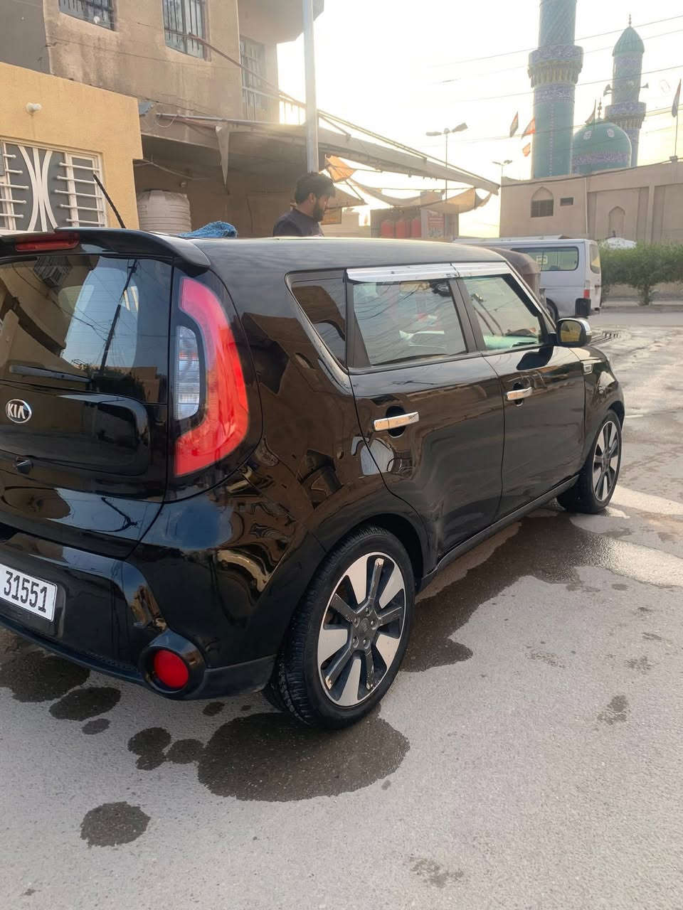 كيا صول موديل ٢٠١٤
السيارة فول مواصفات واحد على واحد
بانوراما بصمة كشنات تدفئة تبريد مري شفط 
الحادث جاملغ وبنيد 
السعر ١٠٨ وبيها مجال 
العنوان بغداد
***********
