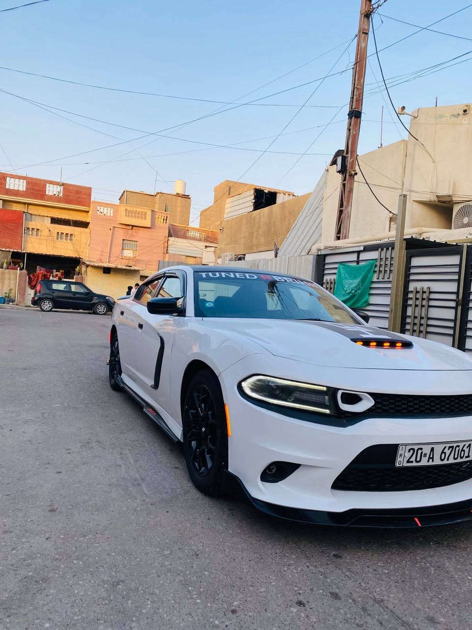 السلام عليكم جارجر ٢٠٢٠ 
بوليسي كير الف ✈️
السياره نص فول 
رقم ديالى مشروع وطني 
السياره ماشيه ٤٠ 
محرك كير لغد شاصي كفاله ذن 
صور الحادث مرفق بل منشور 
مناقصه برغي واحد
السياره بسمي رقم وهزه حديد 
مكاني بغداد زعفرانيه 
مراوس فقط ***********
