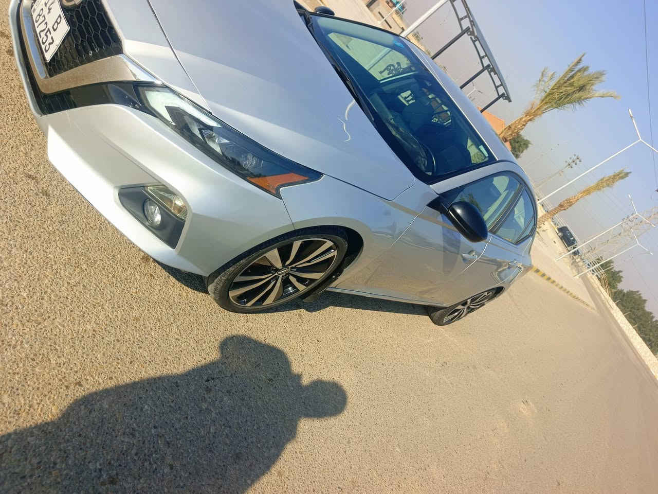 نيسان التيما للبيع 22 بس چاملغ امامي امبدل ميسان
***********
