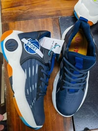 ١٦٠٠ زوج • مقاس ٤٠-٤٥ • استوك الصين