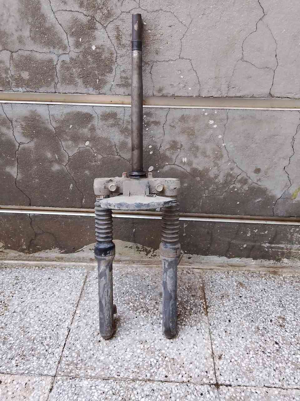 السلام عليكم
تفصيخ دراجة بريز للبيع مكاني الحرية ***********
