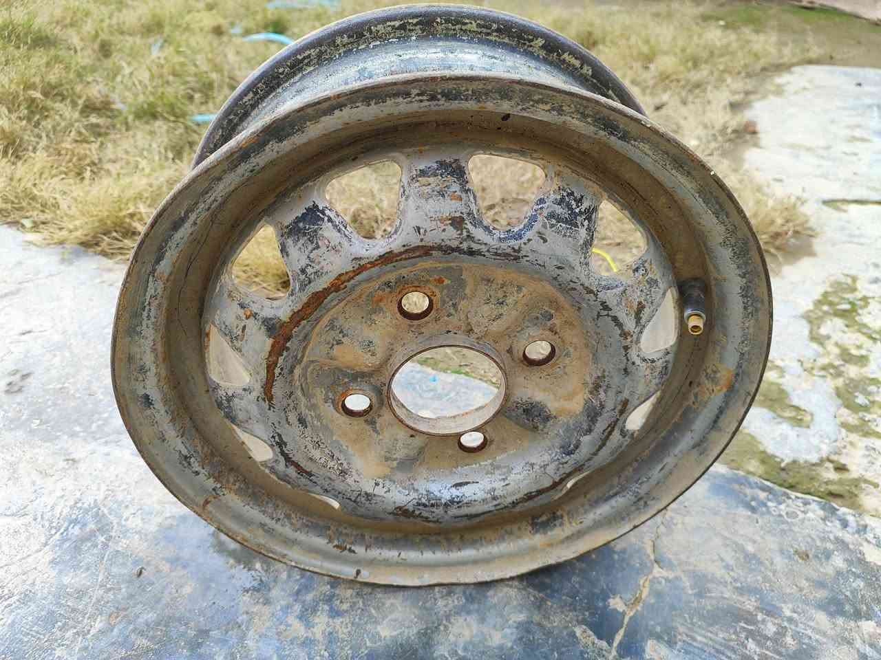 السلام عليكم عندي هذا الويل كلشي مابي ورايد ابيعه مالت سياره اكسنت


**إذا كنت صاحب هذا الإعلان وتريد حذفه لأي سبب، رجاءا أرسل رسالة إلى الدعم الفني**