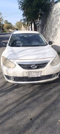 رينو فلوينس • ٢٠١٣ • بلاستيك ٢٠٢٧