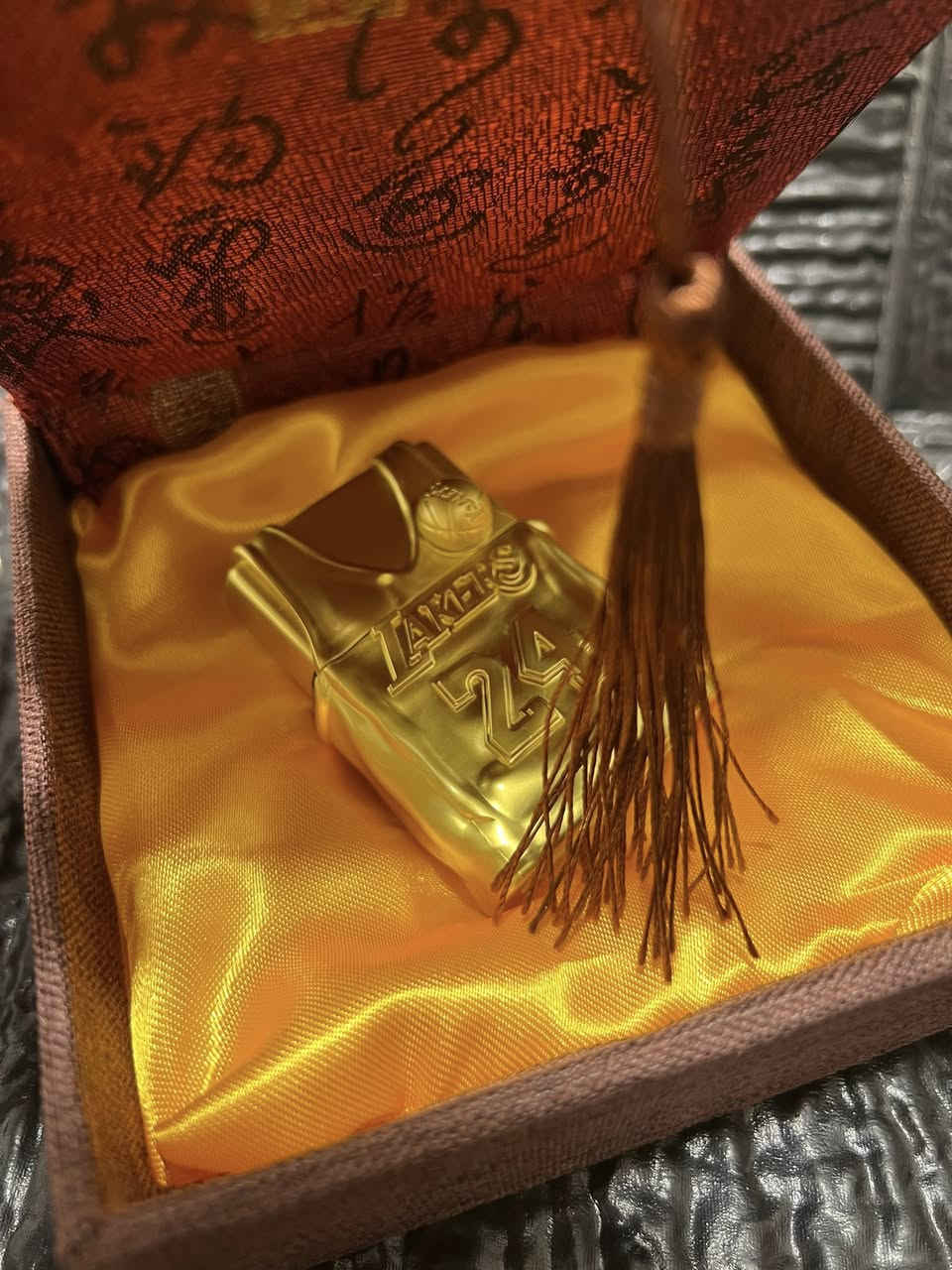 السلام عليكم
قداحه ف ت ي ل
النقش بارز
غير مستخدمه
طلاء ثابت
السعر 25 الف
***********
