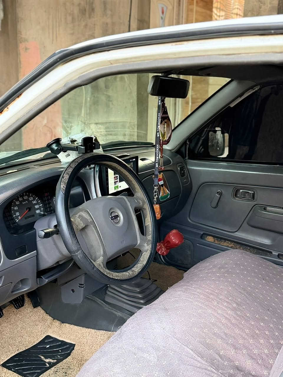 ‏سلام عليكم سيارة نيسان مزاد وزارة الداخلية للبيع السيارة كاملة من كل شيء شرط المكاتبه السيارة￼
 ‏سيارة تدفئة تبريد كاملة السيارة لا تنقيص لا بخار ￼سيارة بها منظومة زنون شاشة بها السيارة منظومة السماعات كاملة السيارة ما ناقصها لو حرف ￼سعر سياره 60وبيه مجال مكاني ديالى بعقوبه رقمي ***********
