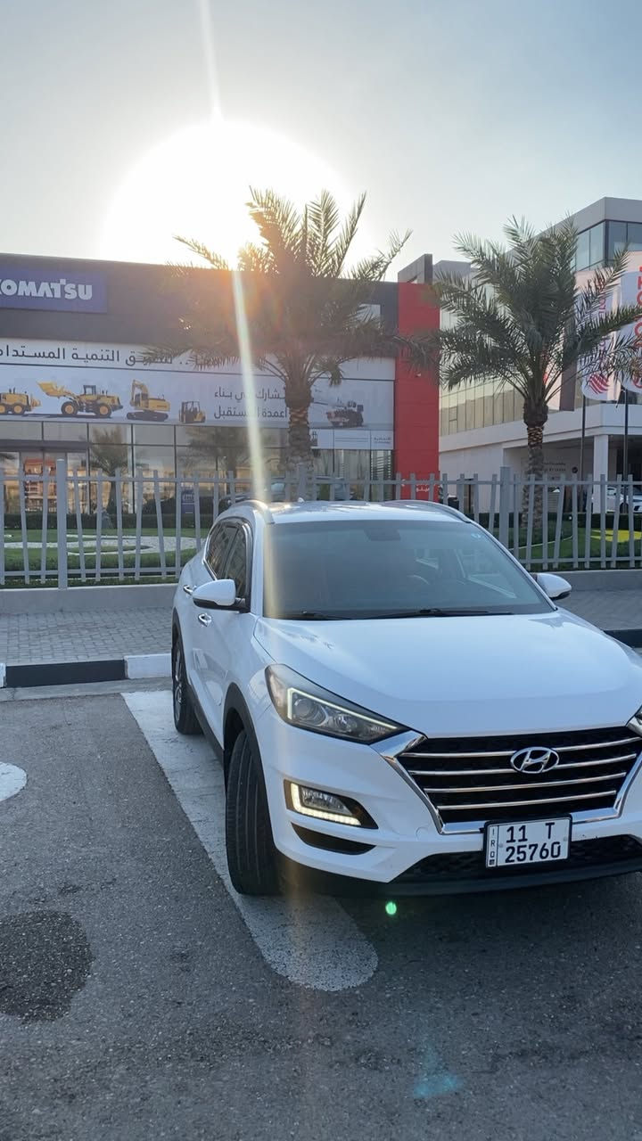 ياالله
توسان خليجي
موديل 2020
مكينه 2000دوش
الكاصد رقم بغداد 
بسمي هزة وفحص وسنويه جديد
كامره وشاشه وبصمه
كشنات كهرباء عدد2
ماشيه 124
مكاني بغداد الدورة
207وبيهة مجال 

***********
