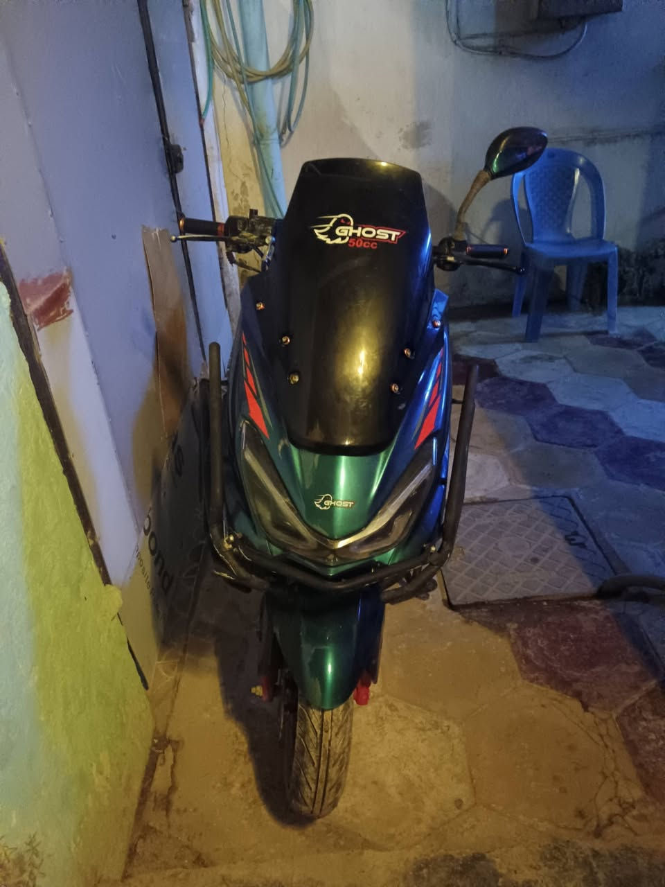 دراجه جوست الشبح للبيع 50cc مجفته تجفيته اصليه نظيفه كلش السعر ٦٠٠ الف وبيهه مجال ***********
