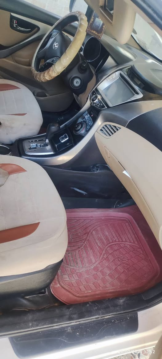 السلام عليكم الانتره 2013للبيع السعر 115رقمه بغداد المكان أبي غريب الشهداء رقمي ***********و ا***********
