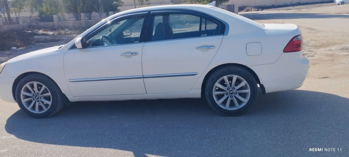 السلام عليكم اوبتمة ٨لوتز مصبوغة عام مكينة بيها تنقيص بأسمي سنوية لل٣٠مكاني بابل سعر ٨٨وبيها مجال قليل ***********
