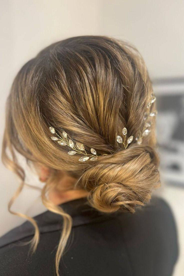 الوان الشعر المميزه💇🏻‍♀️ بلمسه احترافيه
#ميكب_احترافي للعرايس والمدعوات ✨
إطلالة تخلي الكل يسأل وين سويتي الميكب والشعر 🤎💄. #صالون #اكسبلور_فولو_للبيج 👈🏻 https://www.facebook.com/share/19jaytjbM2/
#صالون_نسائي

العنوان بابل  الحله /شارع الجمعيه/مقابل المتنزه/مجمع 
دبي
الفرع الثاني حي الصحه شارع الكورنيش 
للحجز والاستفسار مراسلة الصفحه او الاتصال على
***********
                                                            #اكسبلور #بابل #طقطقه #اكسبلور_العراق_السعوديه_الاردن_ايران_الكويت_طق_لايكات_كومنت_يلاا💙 #مشاهير_العراق
