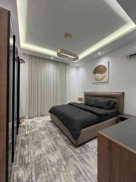 #اشتي_فيلج
بيت للبيع #مؤثث كامل
المساحة 280م ركن 
يتكون 
5 غرف نوم 
استقبال 
مطبخ حار وبارد 
مجموعة صحيات كراج حديقة 
_____________
للاستفسار
*********** واتساب

*********** واتساب أربيل
