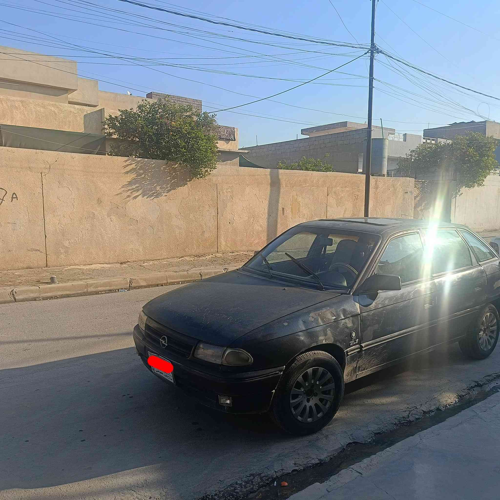 السلام عليكم 
إعادة نشر بسبب الوعود الكاذبه
استرا موديل 93 للبيع
كابون بانزبن 
طخم السياره جديد 
وايرمنيه كاملة
تدفئة شغالة
محرك بيه نفخ حجم 16
السعر 35 بي مجال
رقم صلاح الدين وشرعيها بالموصل شرط التحويل
مصلحه دواير ودوسات
بيع مستعجل للتواصل عالخاص او الاتصال عالرقم ***********
