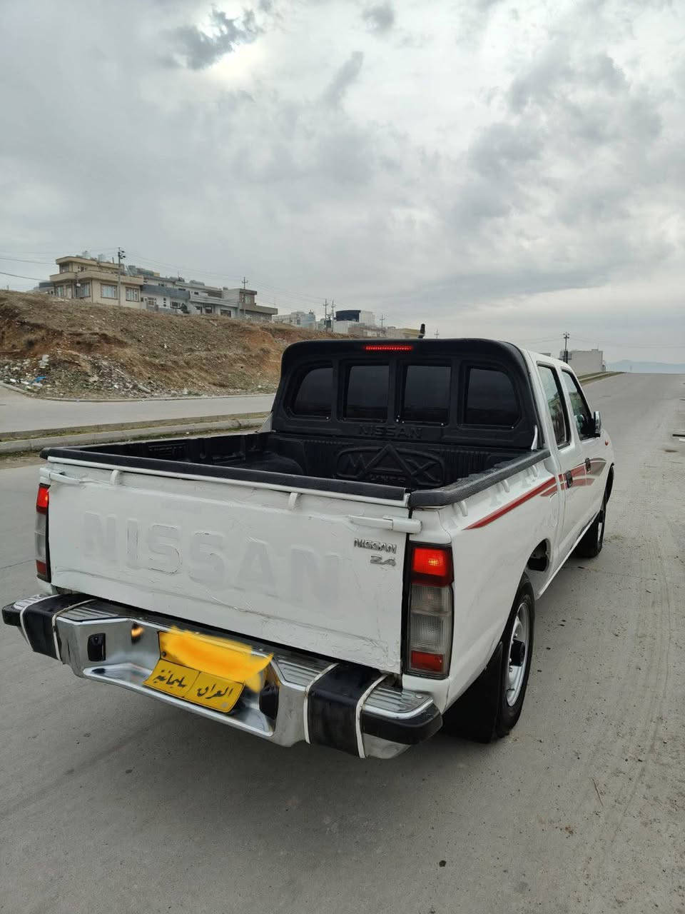 نیسان 2010 بۆیاخی 4 پارچەی ڕەشە لەسەر ساغی سۆنەریم داناوە هیچ ناوگرتنێکی نیە دینارێک مەسرەفی نیە گێڕو مەکینەو ئەسل و هەموو گیانی بەشەرت تەحویل و خرامە بەشەرت سعری 123 وەرەقەو کەمێک مەجال  
*********** السليمانية, العراق
