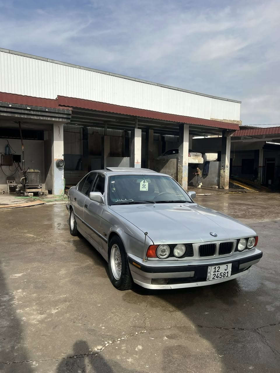 السلام عليكم:بي ام مديل1992:حجم520اصل               صبغ جماليه
محرك كبس كير عادي رقم الماني جديد تحويل مباشر بدون ضرر/تواصل:***********.              السعر55$
