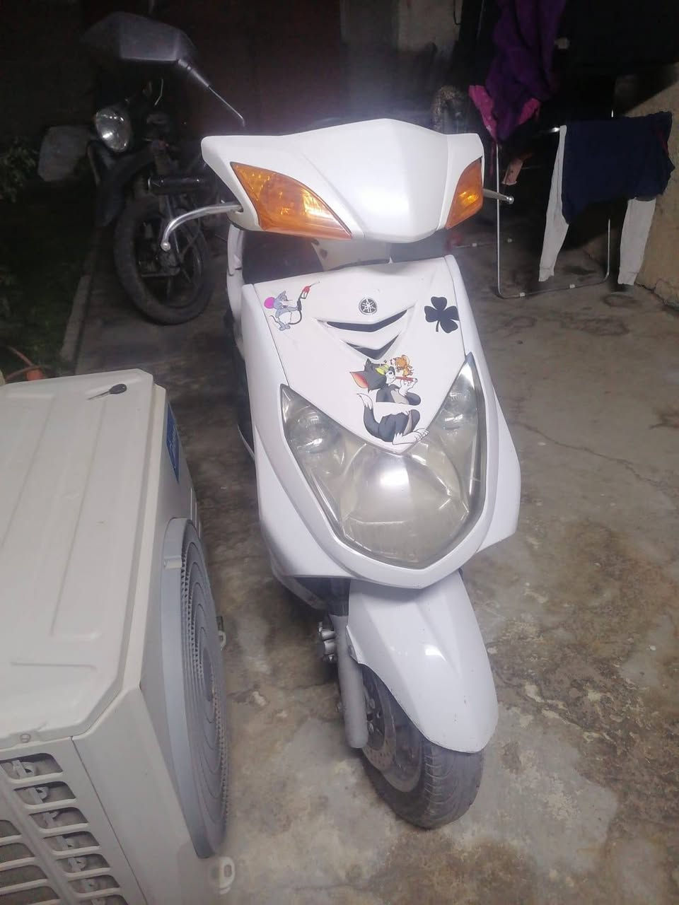 سلام عليكم دراجه سكنس فحل للبيع دراجه بلادي ما مفتوح
المكان البياع حي العامل

الاتصال على الرقم ***********

السعر 600 وبيه مجال
