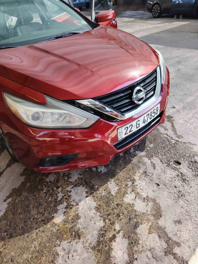 للبيع نيسان التيما 2017 SV محرك 2500 لون ماروني معروفة مواصفات الالتيما تشغيل عن بعد نقطة عمياء كشن السائق كهربائي سيارة التبريد والتدفئة لمس ماناقصها برغي خير من الله كلو شغال السيارة ضررها بسيط مرفق بالمنشور شرط الايرباكات سليمة ولا ايرباك ماطاك بجم كبس رقم أربيل مسطرة سنوية باسمي إلى حد 29  ضررها خلفي وخفيف للاتصال *********** أو *********** السعر 130 $العنوان موصل حي الملايين الأولى موصل, نينوى

