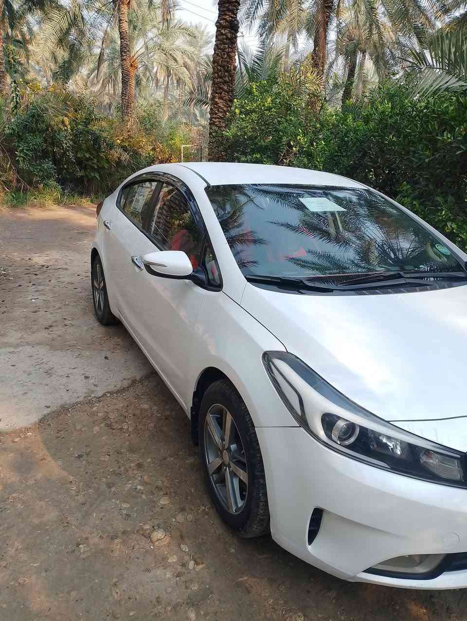 كيا سيراتو موديل 17 كفاله من الصبغ عدا شخط جاملغ كير حداديه محرك كفالة عامة رقم اربيل الجديد السعر ر135امامي ايمن مبدل بلاد بدون دواخل ماشيه 150رقم الموبايل ***********
