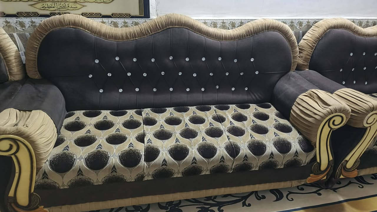 يحتوي على 10 مقاعد📢
قطعتين ام نفر 📢
تلث قطع كبار 📢

المكان : النجف ناحية العباسيه
السعر : 325 وبيهن مجال بسيط


**إذا كنت صاحب هذا الإعلان وتريد حذفه لأي سبب، رجاءا أرسل رسالة إلى الدعم الفني**