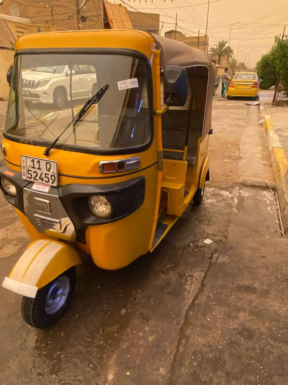 سلام عليكم شباب تكتك 2020لبيع مرقم بغداد
 مكينه مجفته السعر  6500 رقم الهاتف ***********

