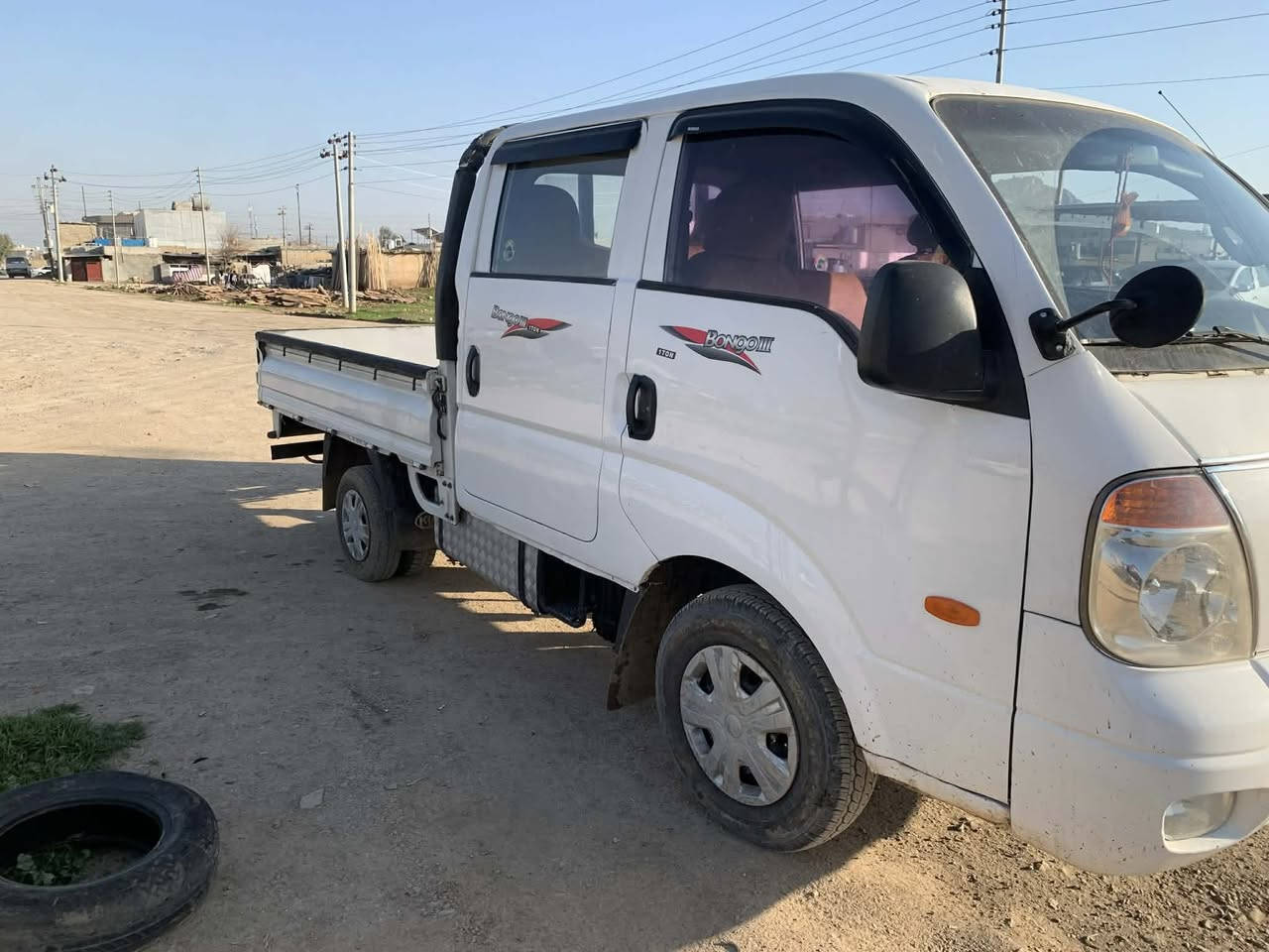 کیا دەبڵ قەمەرە مۆدیلی 2008 مەکینە ڕەشی 3000 سەیارەکە بڕاوەیە بە شەرتی گێڕ و مەکینە و تەقەو ڕەقە شەش تایەی تازەی لەسەرە سعری 65گەڵاو معامەلە ***********  ***********
