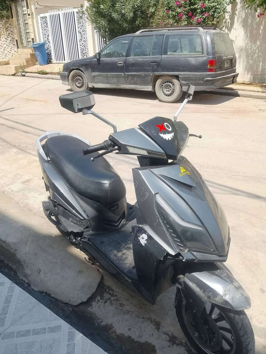 ماطور شحن للبيع سكنس
عقل وملف شرط
بطاريات 6 كبار شرط 32 امبير مسطره أكبر حجم لايت عالي وناصي ايشاير كله شغاله يمشيك 40 لي 50 كيلو حسب سرعه عنوان موصل حي ال بلديات سعر ٤٠٠ وبي مجال


**إذا كنت صاحب هذا الإعلان وتريد حذفه لأي سبب، رجاءا أرسل رسالة إلى الدعم الفني**