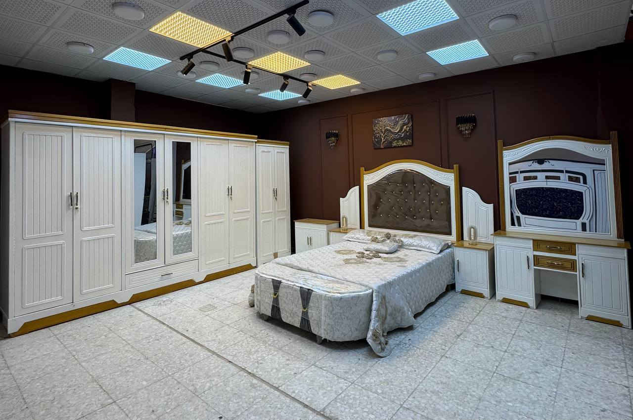 السعر // مليون و400 فقط مع توصيل وشد مجاني مجاني😍
متوفر جميع موديلات ونقشات 
🔅تفاصيل الغرفة المرمري  ....

 خارج ٤ملم ام دي اف 🔺
وداخل صاج ٣ملم 
صبغ حراري  درجة اولى 

عدد القطع  ٧ قطع 😍
🔺1 //جرباية  قياس  ١٦٠ × ٢٠٠ 
🔺//ميز جانبي ايسر قياس ٥٠
🔺2// وميز  جانبي  قياس ٥٠
🔺3// زاوية ارتفاع مترين عرض ٨٠
🔺4// وميز بلازمه  
🔺5//وميز مراية ارتفاع مترين عرض ١٢٠
🔺6// وكنتور ٦ باب  ارتفاع مترين و١٥ طول ٣ متر و١٥

القطعه الثامنة حسب الطلب شازلون
سعرها ٥٠ الف ❤️
شازلون سعرها ٥٠ الف
شازلون مخزن ٧٥ الف
للحجز والاستفسار مراسلت الصفحه 
متوفر توصيل لجميع محافظات العراق


**إذا كنت صاحب هذا الإعلان وتريد حذفه لأي سبب، رجاءا أرسل رسالة إلى الدعم الفني**