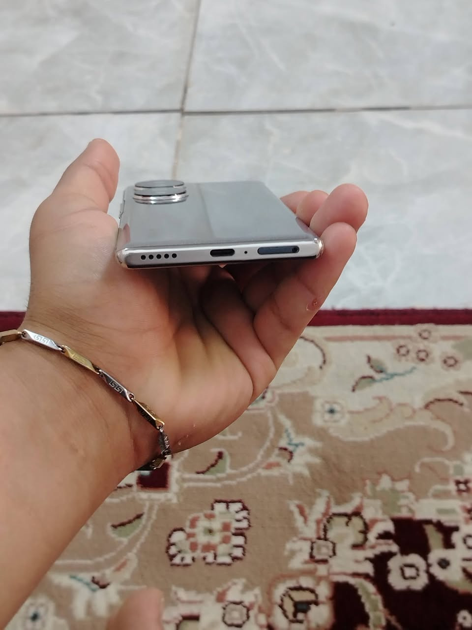 ،، السلام عليكم هونر 70 للبيع الجهاز بس مبدل ظهر 256 تكنيكه حلو لمسه شحنه 120 فريم عشوائيه ثمانيه عشوائيه ثمانيه جهاز نظيف اريد مراوس مكان النجف ***********.  بيع 210 وفي مجال
