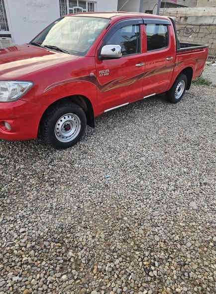 للبيع تويوتا 2011 شركه العامه شاصي 12 رقم بغداد بيها صبغ بنيد وبصفحت البدي السياره كلش حلوه بدون حادث محرك ممفتوح السعر 145 بيها مجال بسيط / ***********
