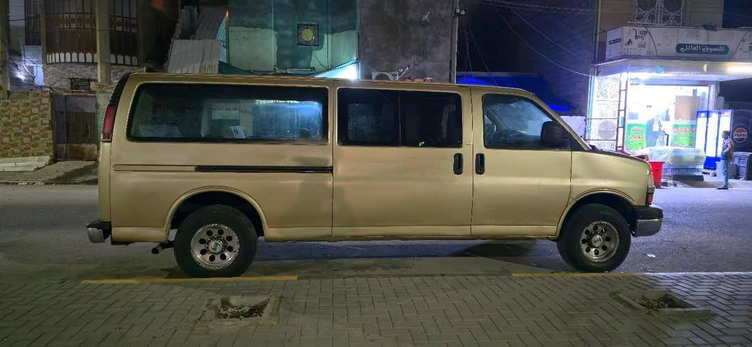 السياره بصره خصوصي كير محرك حداديه جديده تخم تاير مصبوغه جماليه مكفول من الضربه والعيب الشرعي شرط مداور راعيه بصره تلفون ***********
