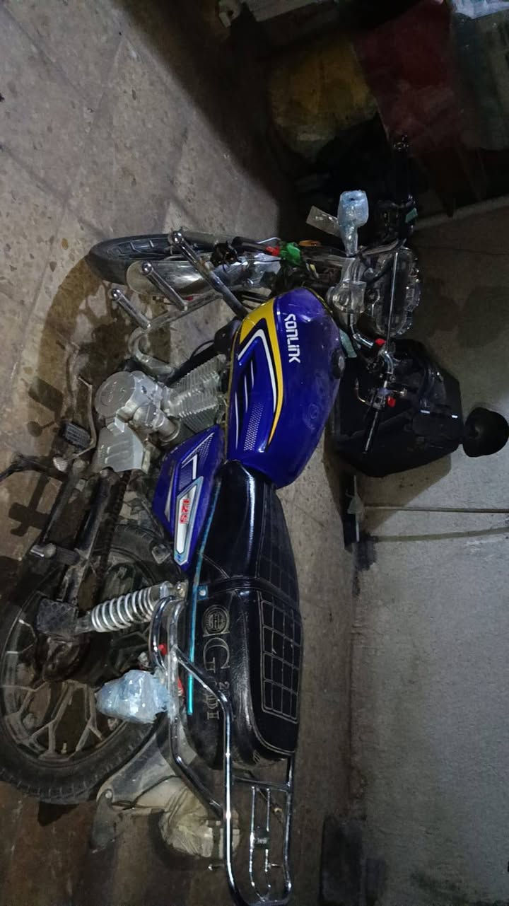 سلام عليكم درجه ايراني موديل 2024 البيع السعر 650 وبيه مجال *********** وتساب
سلام عليكم درجه ايراني موديل 2024 البيع السعر 650 وبيه مجال
