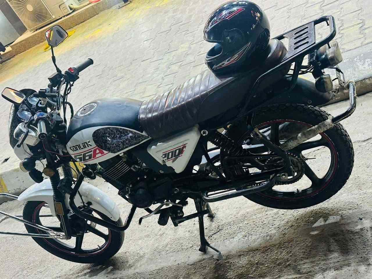 سلام عليكم شباب دراجه دايوان 2024 دراجه مثل بل صوره بعينك تشوف وتفحص اله دشتري شلعه ومعدل خير من الله السعر مليون 100وبي مجال للطيبين رقم لاستشارة *********** وتحياتي للجميع
