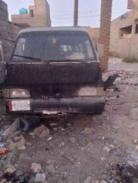 سلام عليكم سياره كوم حديد رايدهة 7 اوراق قفل سنويه بعدهة ماساقطه هاتف *********** سياره كايمه مكان السياره بغداد المدائن
