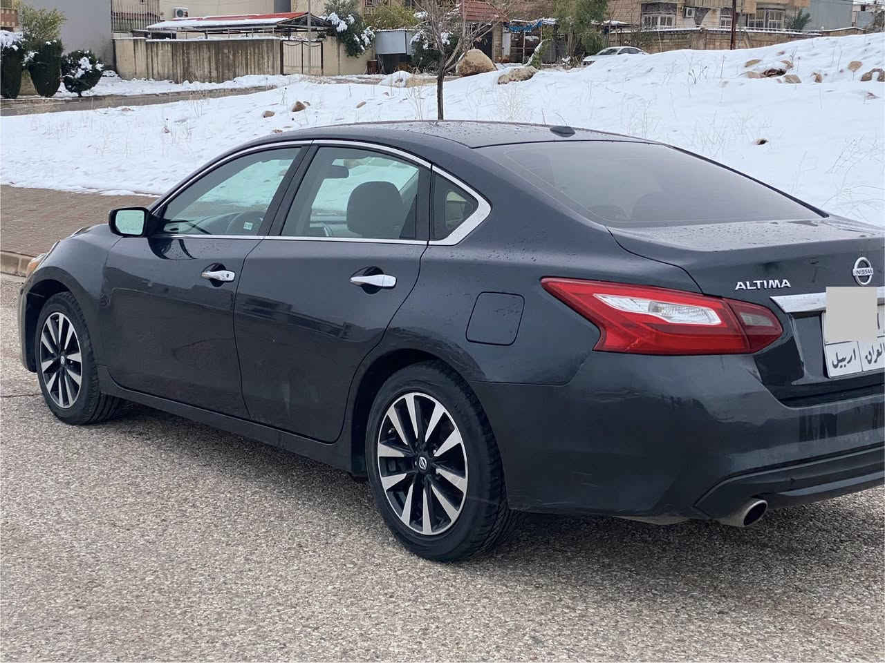 السلام عليكم
للبيع نيسان التيما موديل 2018
رقم اربيل بسمي
سعر  110ورقه عليها غرامات مرو ٤٠٠ الف ينزل من سعره 
تحويل وكاله تريد بشرط
مكينه وكير وتبريد كله بشرط وين ماتريد افحص
محرك 2500 المرغوب اربعه سلندر
مواصفات SV فول عده فتحه
بصمه 
ابواب بصمه 
صندوق بصمه
ردادات امامي خلفي جانبي كلو شغال
تحديد سرعه
تشغيل عن بعد
شاشه وكاميرا
وبعد بيها مواصفات
سيارا بيها ثلاث قطع امامي صبغ بدون دواخل بجم خلف كبس شرط رقم شاصي موجود مع صور 
ارباكات ما طاك كله سليمه 
سيارا احلى من صور سيارا نظيفه ما بيها مصرف
حجر كزوز بشرط
هاتف اسيا ***********
هاتف كورك *********** واتساب
هاتف كورك *********** واتساب
عنوان سياره قضاء عقرة بعيده عن اربيل وموصل ساعه
