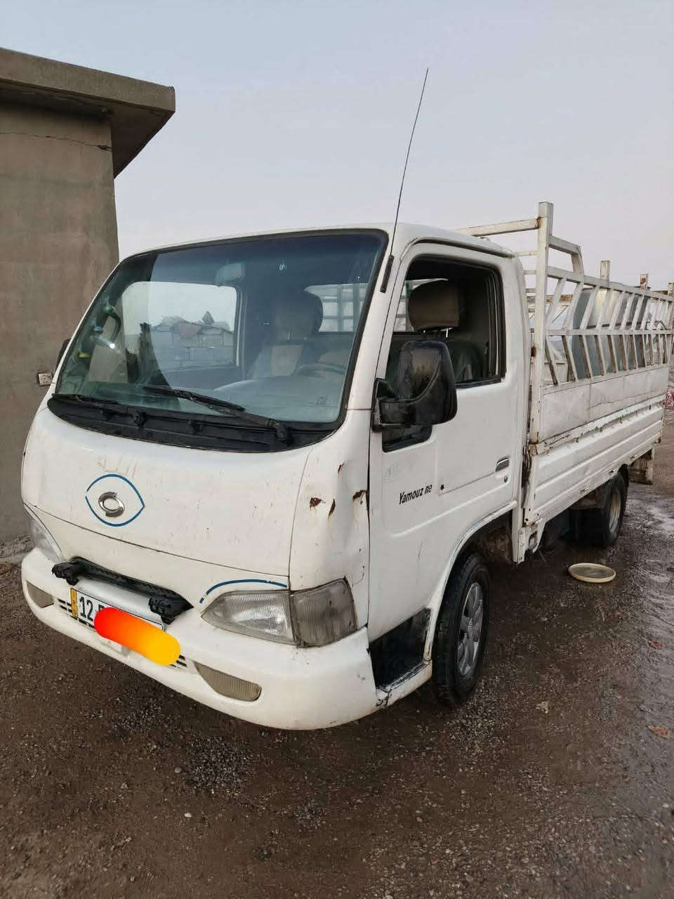 كيا سامسونگ نينوى موديل 2000
 رقم جديد مسطره سنويه لل2028 شهر 10 كلشي بيها بشرط گير ومحرك وشاصي السعر على الاتصال او واتساب ***********
