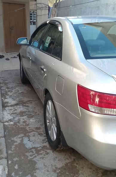 سلام عليكم سوناتا موديل2007 مصبوغه حزام للجماليه مكينه كير تبريد تخم تاير كله مكفول زنون عالي ناصي سياره جاهزه الاستفسار ***********بيع أو مراوس حسب القناعه
