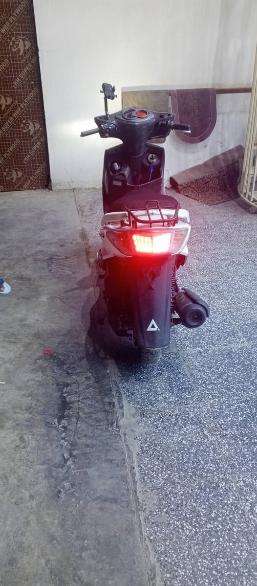 سكنس يابانية 140 للبيع بغداد حي نصر سعر 600بيهة مجال ***********
