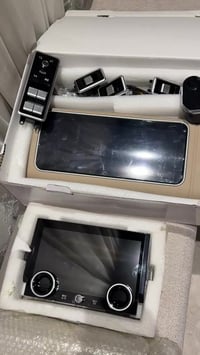 اخوتي هذني شاشات مال تحديث رانج روفر يرهم من موديل 14 لل22  صيني كوالت...