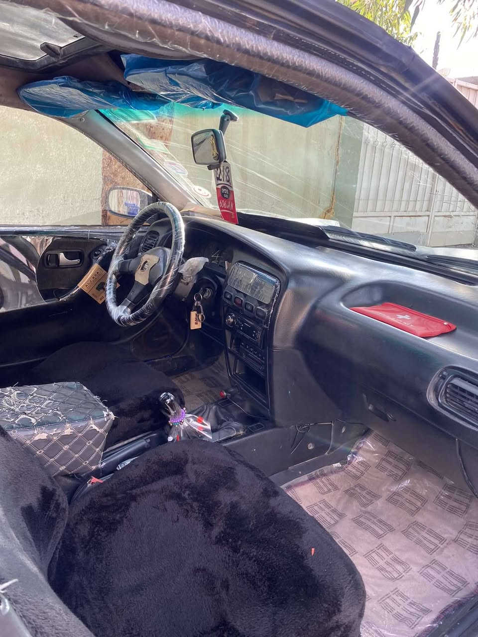 سلام عليكم   نيسان بريمر 1992سيارا فول جامات كراباهي قوفلا مركزي سيارا نزيف كيرو محرك شرت بيه زرب خفيف خلفي بيا فتح سلايت كارباي  بريك ئايبي ئيس سيارا حلو سعر 23بيه مجال    مكان كركوك.  رقم***********
