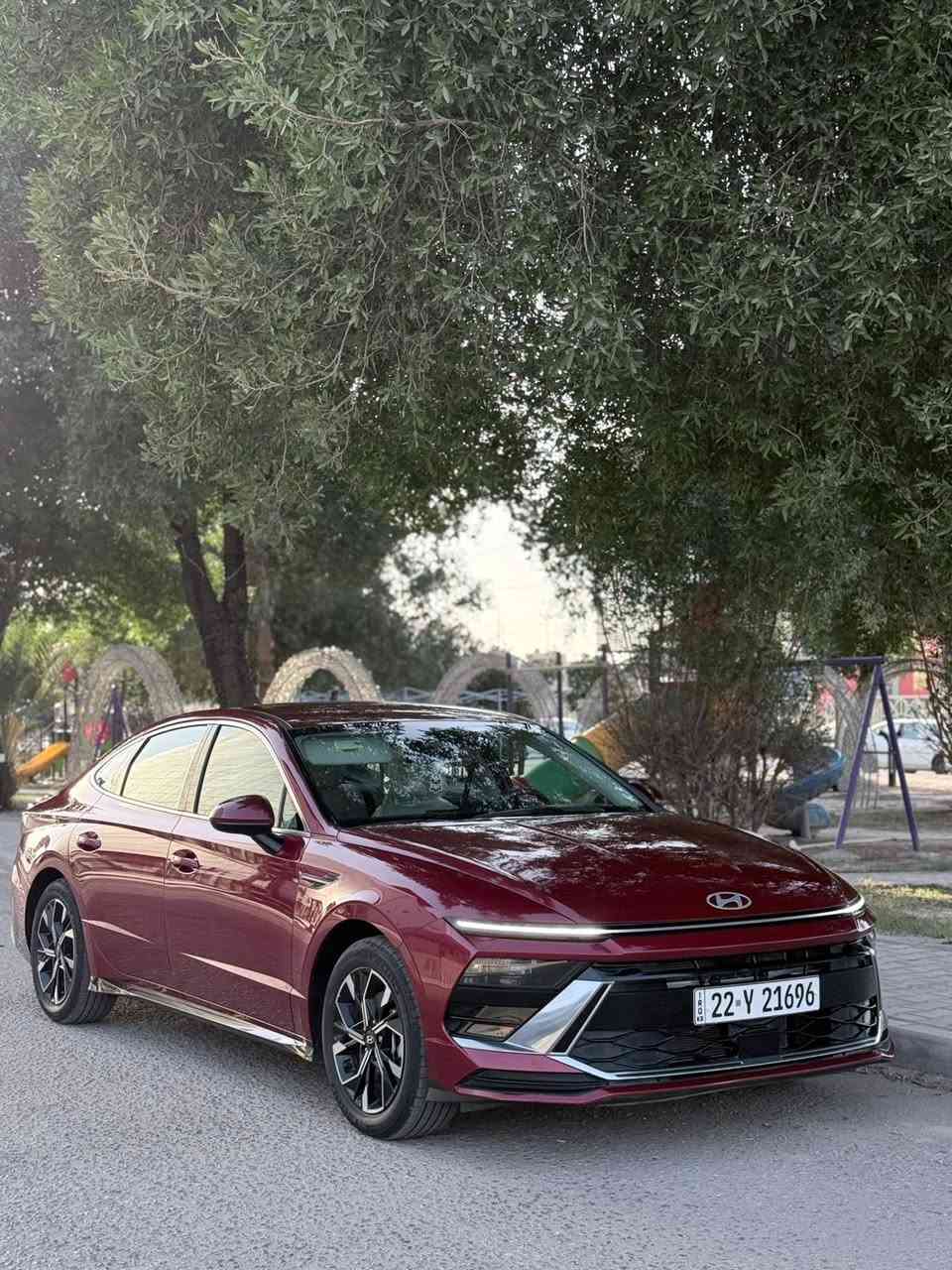 سلام عليكم
سوناتا sel 2024 
نص فول  مواصفات 
رادار امامي وجانبي وحساسات 
نقاط عمياء 
شاشة عدادات دجتل كبيره متصله
تحكم كشن سائق كهرباء ست وضعيات 
تدفئة المقاعد الامامية 
شفتات ستيرن 
شاحن لاسلكي 
وتشغيل عن بعد  
عداد المسافة 13 الف كيلو  

الحادث فقط بنيد جزء منه مرشوش

صور الحادث بلمنشور

السعر 195$ وبيها مجال للشراي يتصل على 

***********
