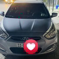 اكسنت هاج باك • ٢٠١٢ • ١٦٠٠